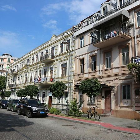 Duru'S Apartment With 3 Bedrooms Batumi Luaran gambar
