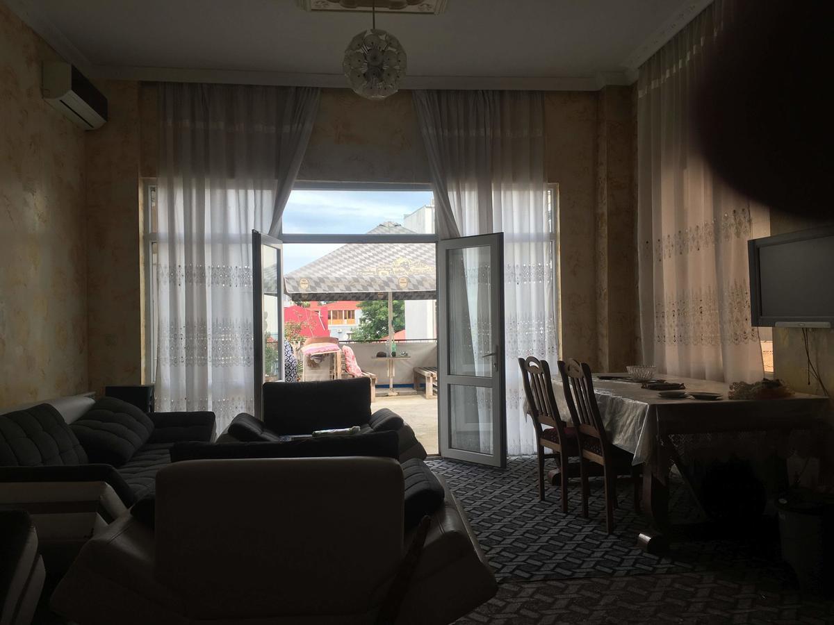 Duru'S Apartment With 3 Bedrooms Batumi Luaran gambar