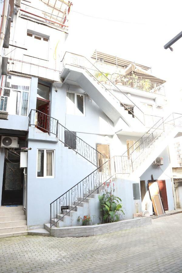 Duru'S Apartment With 3 Bedrooms Batumi Luaran gambar